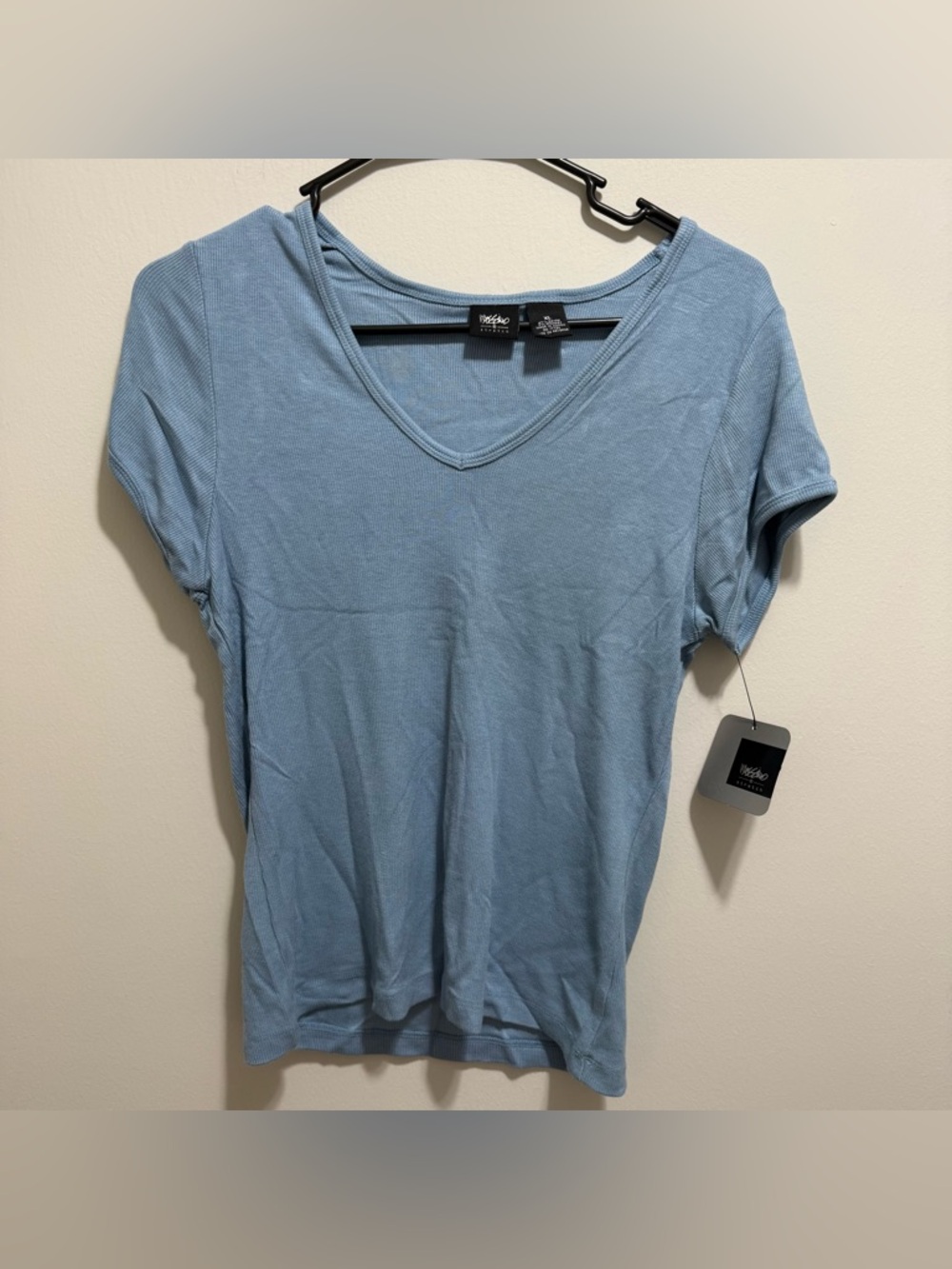 Mossimo Women's Stretch Short Sleeve V-Neck Cropped T-Shirt, Size XL Blue